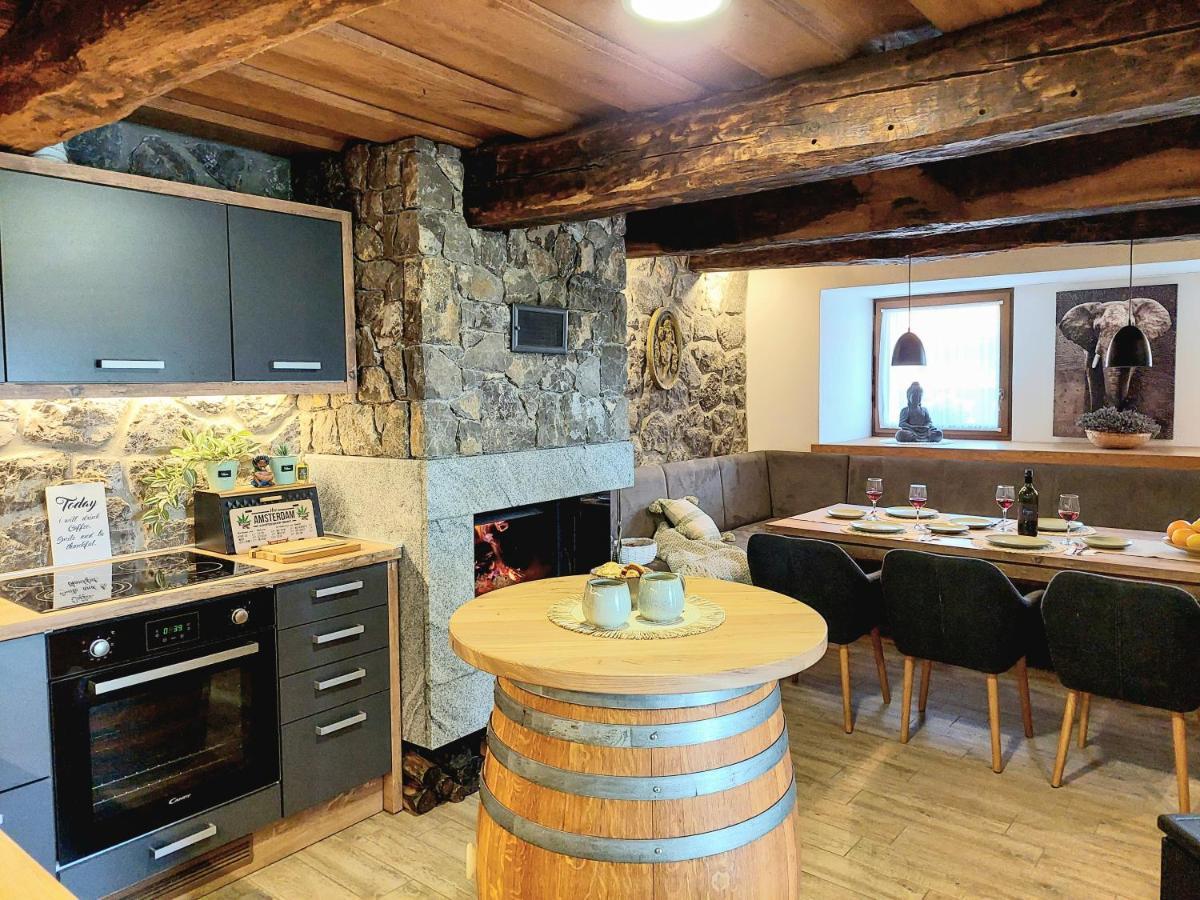 Vineyard Cottage Lan Na Hribu Semic Extérieur photo